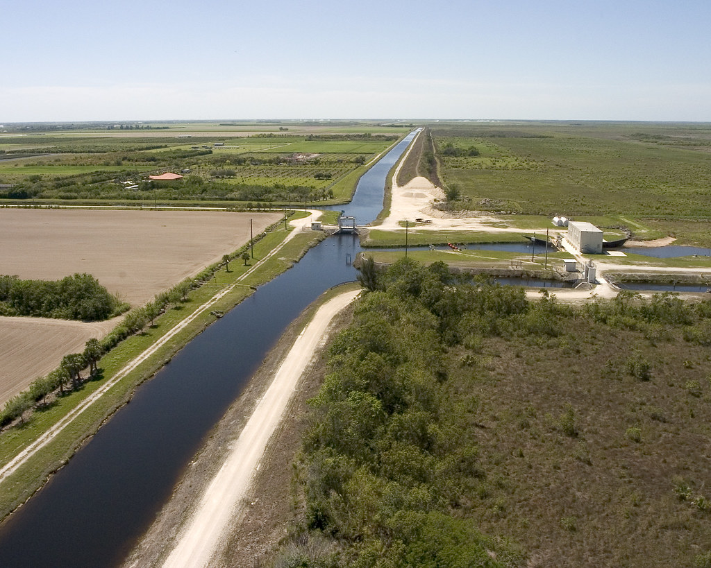 Levees, Dikes and Dams, NPSPhoto, R. Cammauf